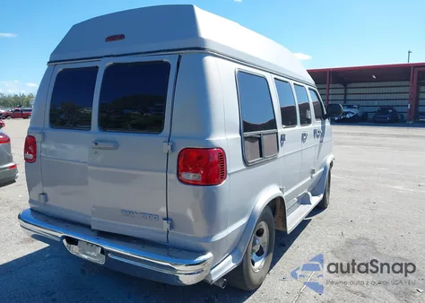 2003 Dodge Ram Van 1500 Conversion z USA, uszkodzony, nr VIN 2D6WB11Y43K517605